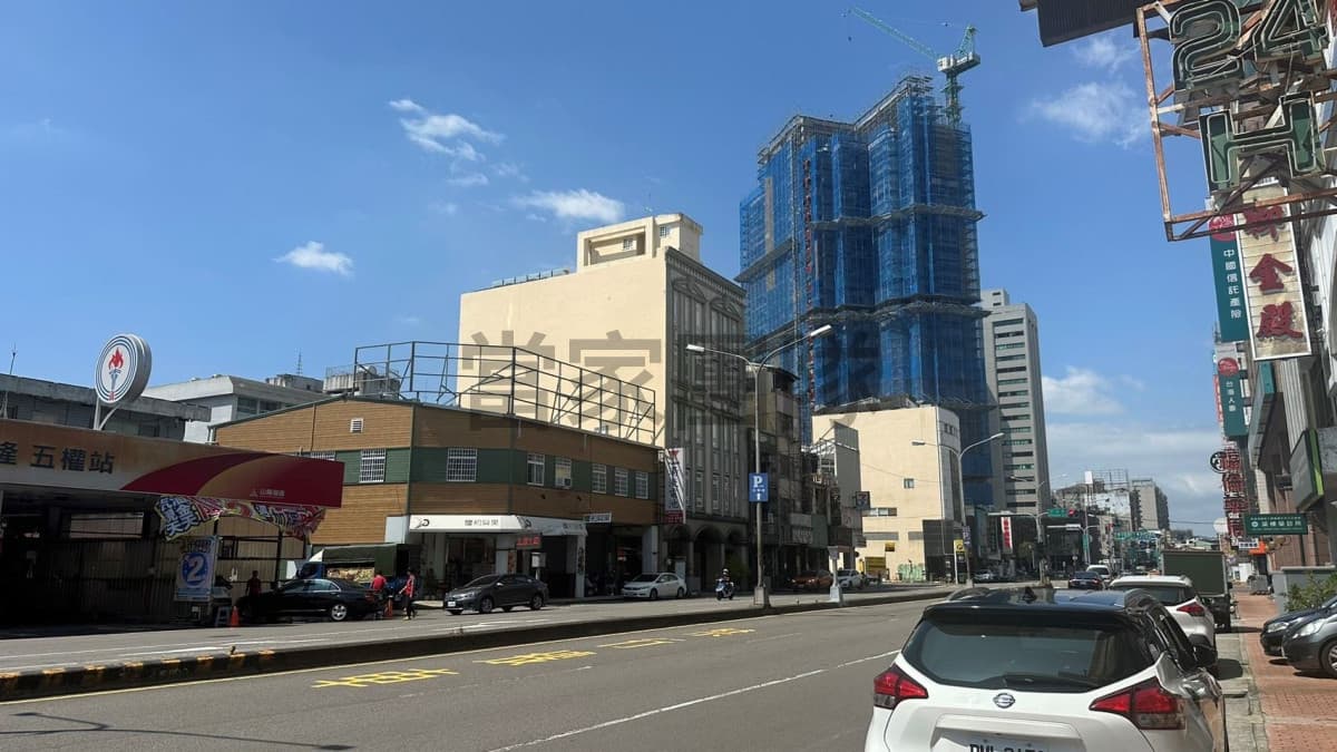 ⭐獨家親友件!五權路精華地段🔥臨路大面寬角店